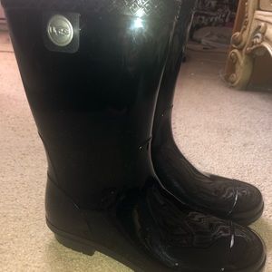 UGG Rainboots